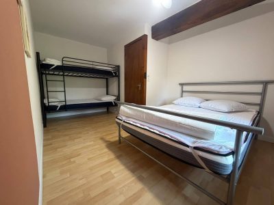 Chambre spacieuse pour séjour en groupe